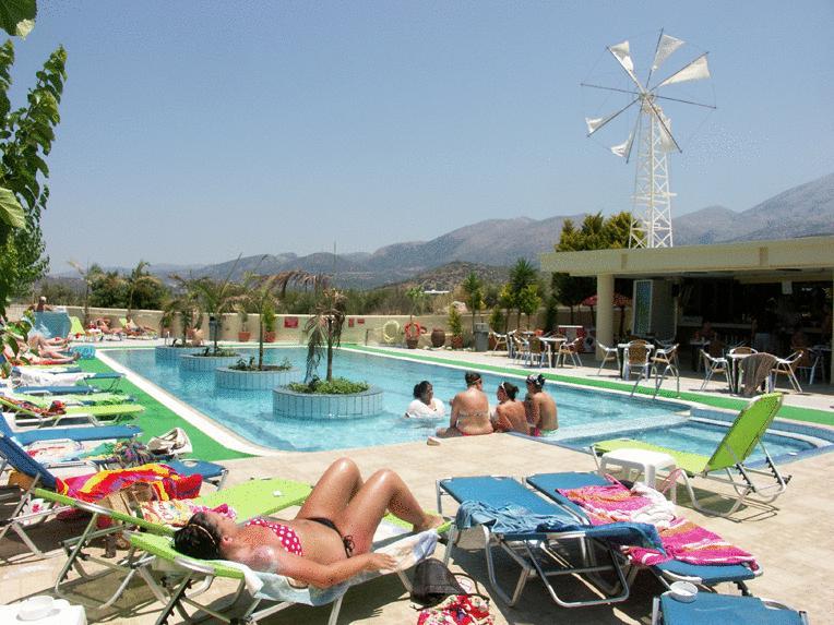 Nikos Hotel Malia Eksteriør bilde